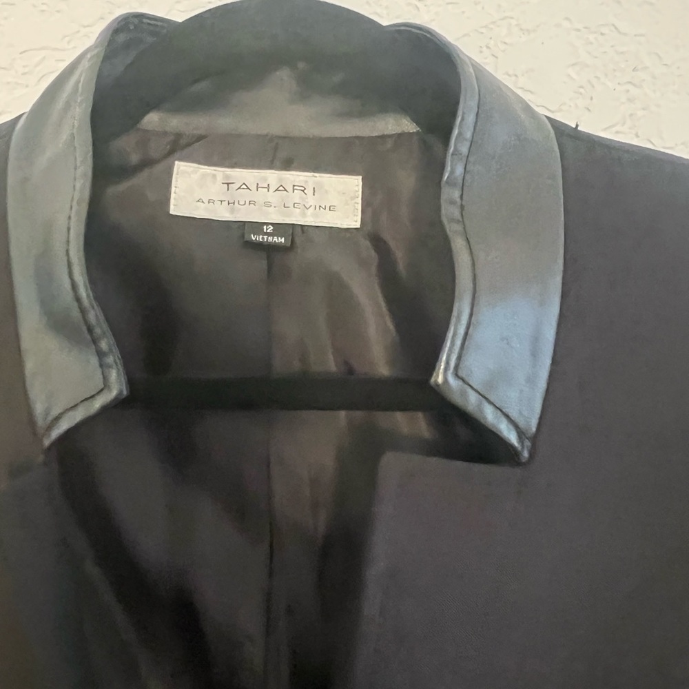 Jacket - Picture 5 of 7